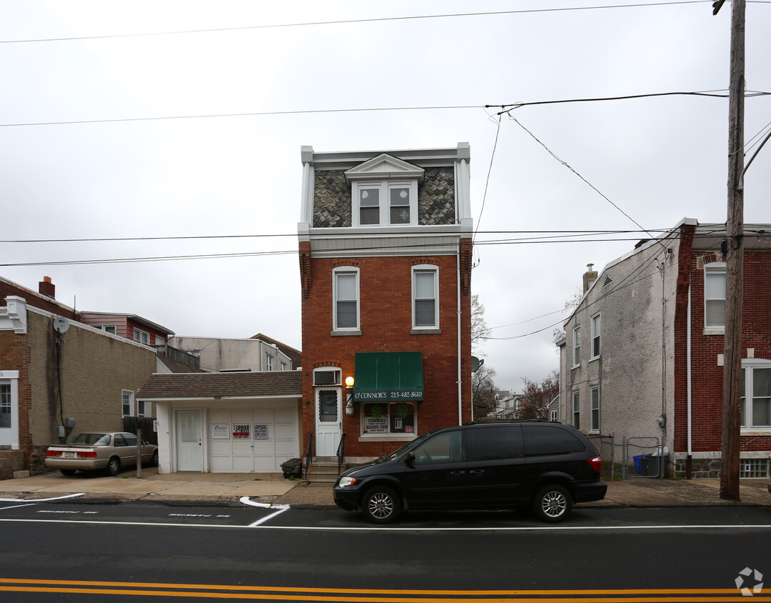 Building Photo - 4215 Manayunk Ave