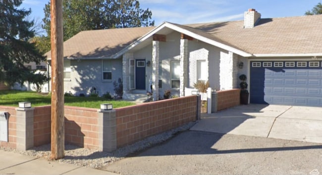 Building Photo - 8464 S 2700 W