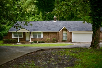 Building Photo - 1849 Kimberly Rd SW