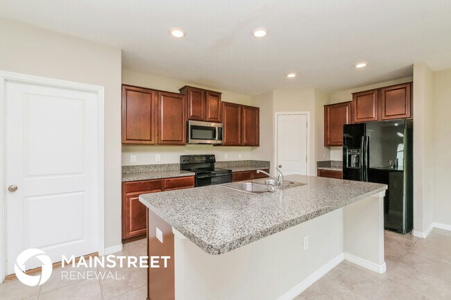 Foto del edificio - 36125 Stable Wilk Ave