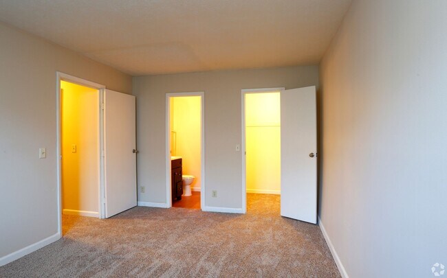 Foto del edificio - Overlook at Wyoming! Newly Renovated.