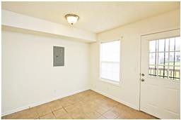 Building Photo - 2287 McCormick Ln