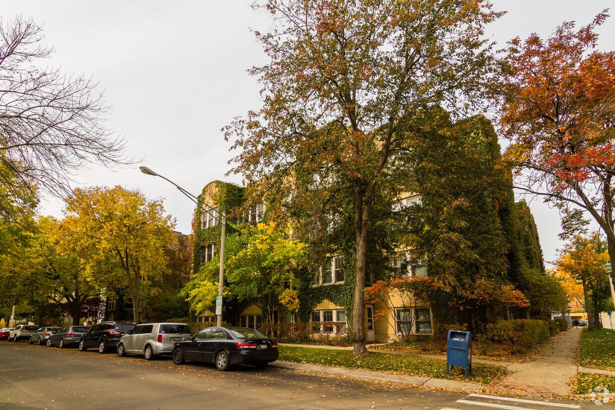 Primary Photo - Fountainhead Apartments