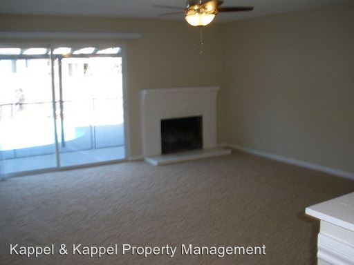 Building Photo - 1186 Creekside Dr
