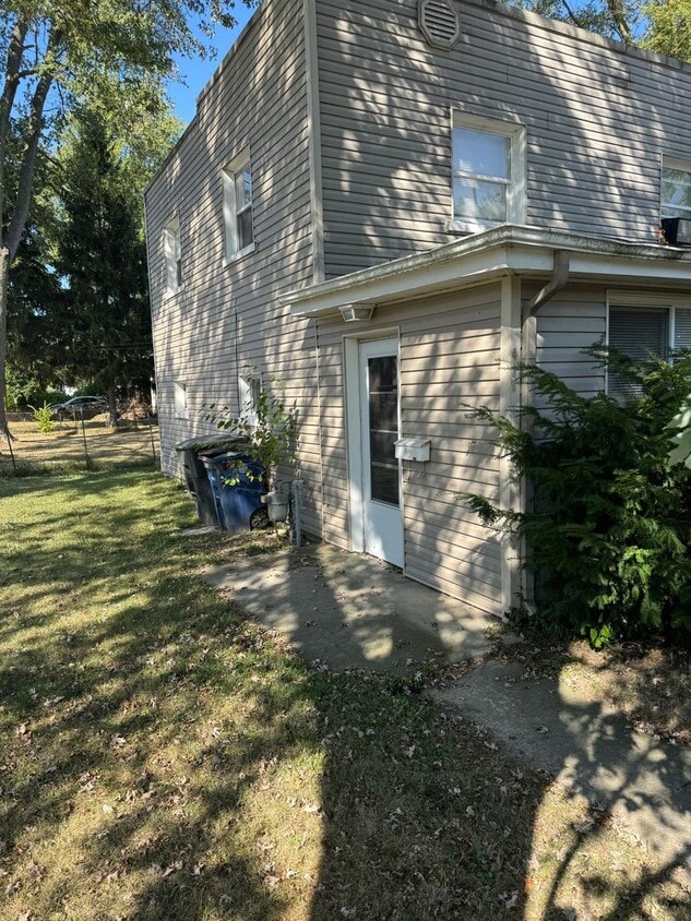Primary Photo - One Bedroom Lower Apartment