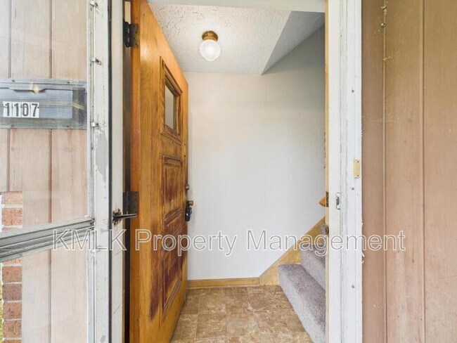 Foto del edificio - 1107 38th St NW