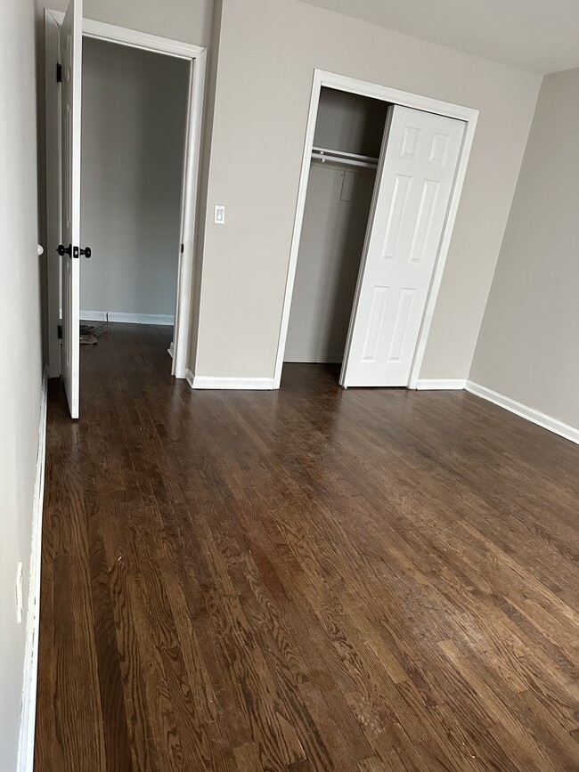 Photo - 64 40th St Apartment