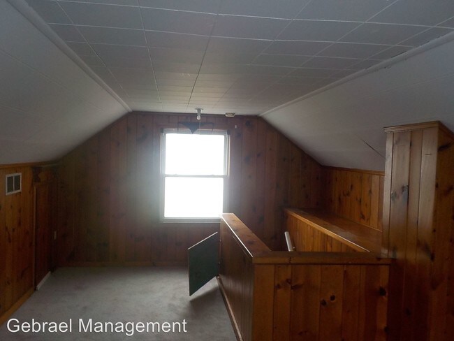 Foto del edificio - 2538 Cumings Ave