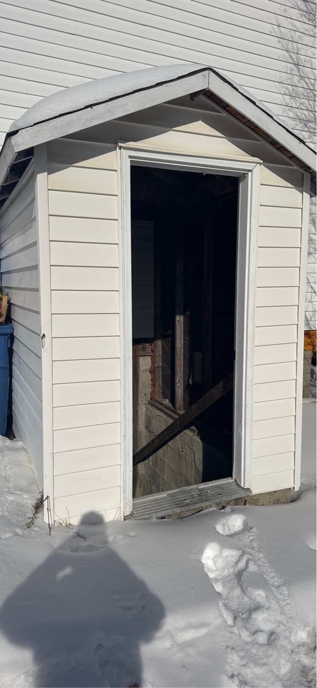 Building Photo - 276 Chem. Tobique