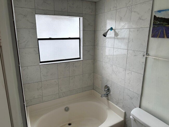 Foto del edificio - 7901 Cambridge St