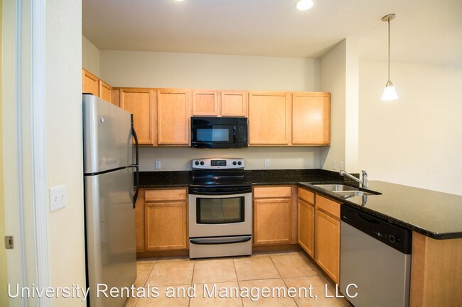 Foto del edificio - 2 br, 3 bath House - 2964 SW 35th Place #73