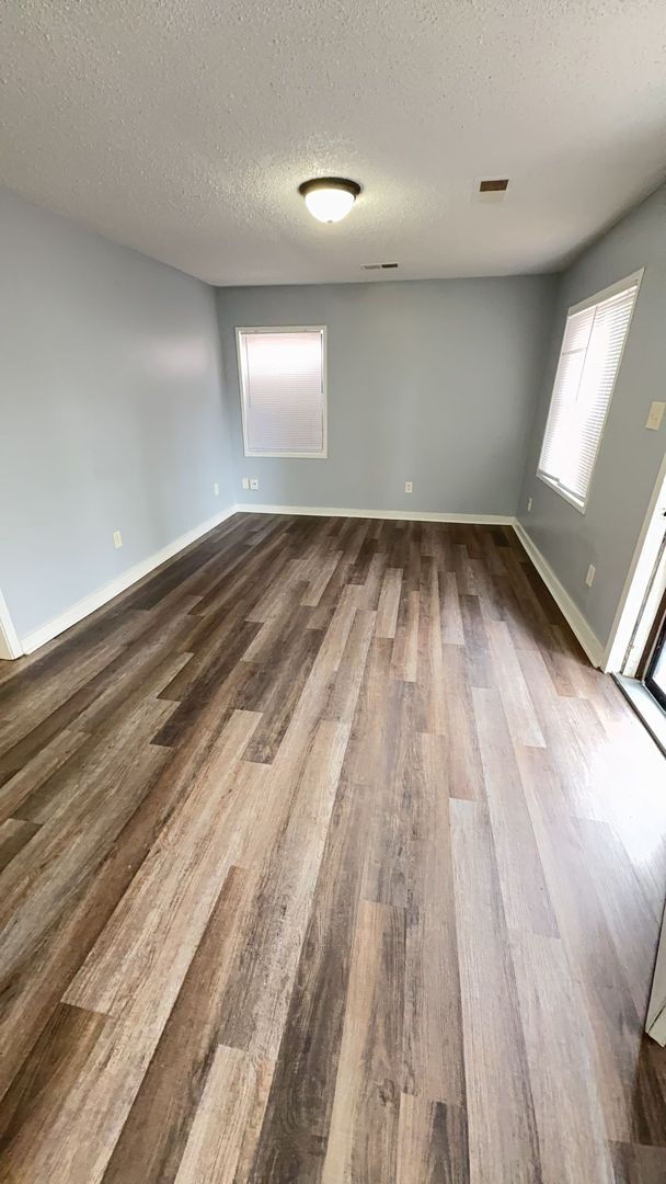 Foto del edificio - Newly Rehabbed Home in U of M Area - Open To Section 8