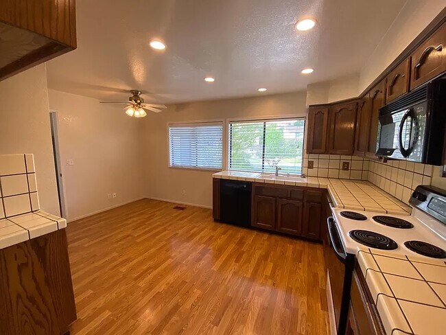 Building Photo - 11818 Southwick Ct