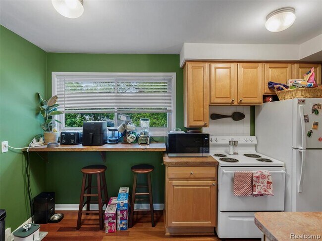 Foto del edificio - 1222 E Lincoln Ave