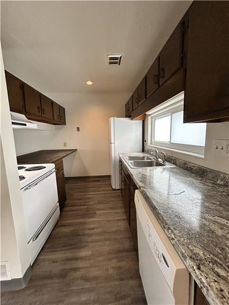 Foto del edificio - 134 Orchard Dr