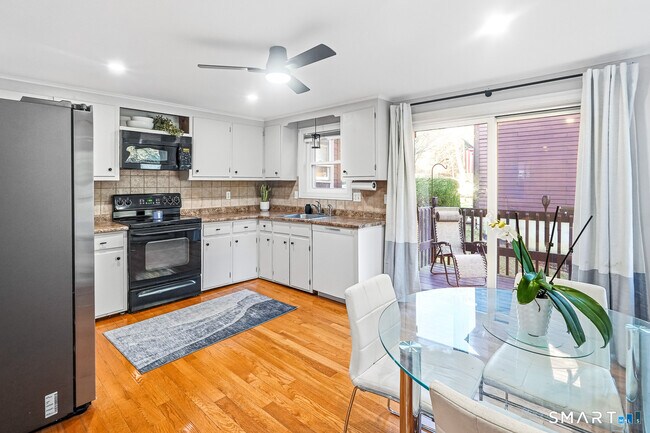 Foto del edificio - 89 Furnace Ave