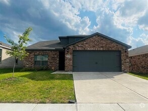 Building Photo - 2039 Belmont Dr