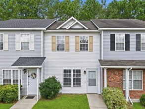 Building Photo - 107 Spring Meadow Cir