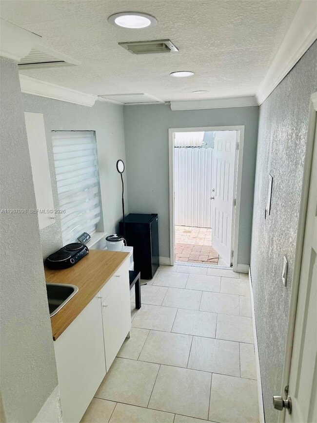 Foto del edificio - 3251 SW 104th Ct