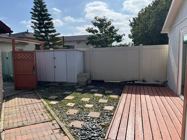Building Photo - Normal Heights / Kensington 1 BR/1BA Cotta...