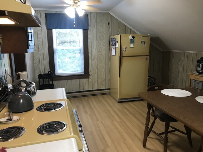 La cocina tiene ventana - 38 Highland St