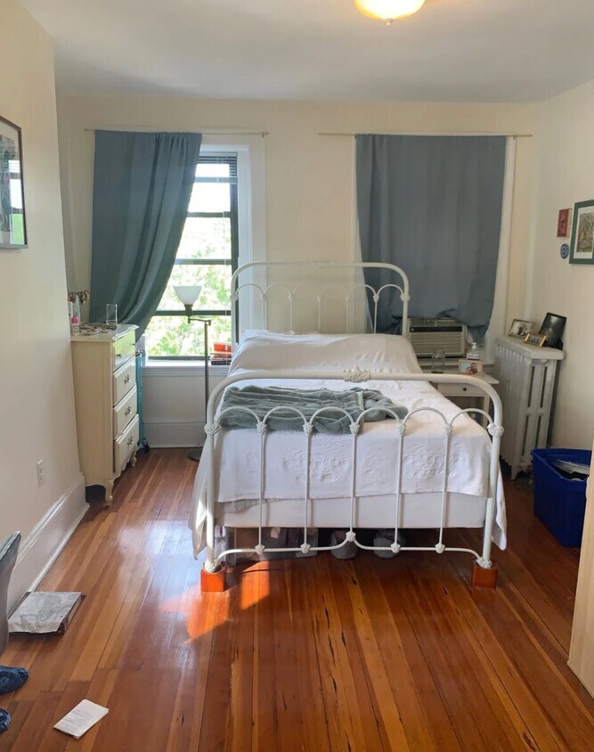 Foto del edificio - 950 Massachusetts Ave