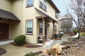 Building Photo - 1254 E Winding Creek Dr