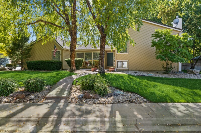Foto principal - 10103 W Rockwood St