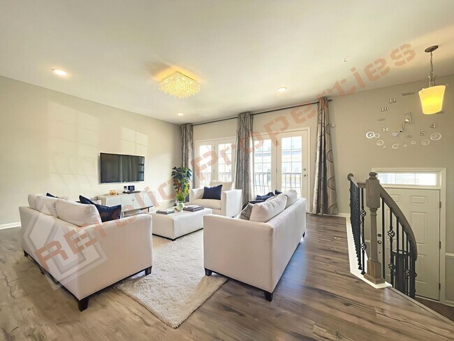Foto del edificio - Beautiful End Unit 3 Story 3 bedroom, 3.5 bathroom Townhome with 2 Car-Garage in 540 Townes subdi...