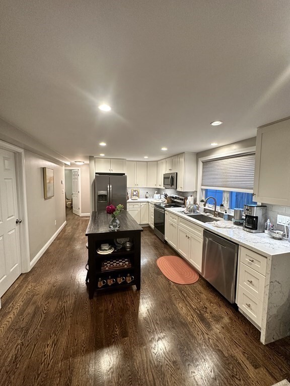 21 Green St Unit 1, Reading, MA 01867 Condo for Rent in Reading, MA