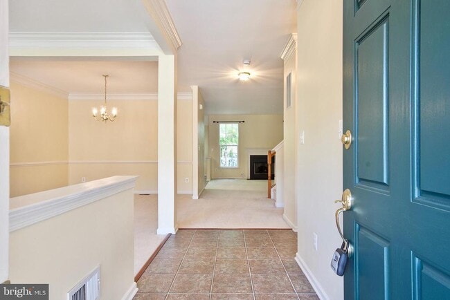 Building Photo - 43581 Dunhill Cup Square
