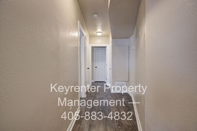 Foto del edificio - 2325 NW 12th St