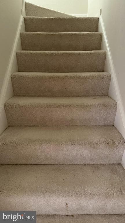 Building Photo - 7645 Elioak Terrace