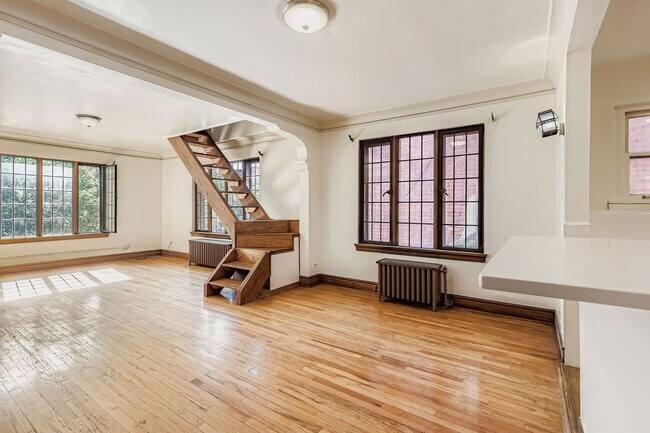 Foto del edificio - Capitol Hill Location, private roof top de...
