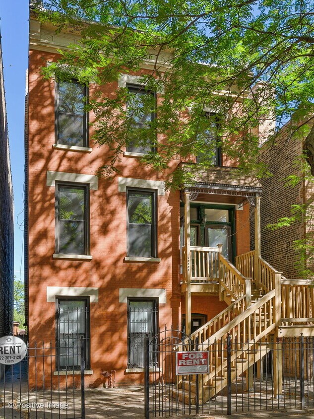 Primary Photo - 1430 W Flournoy St