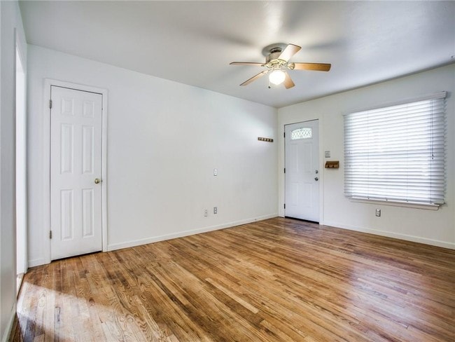 Building Photo - 429 Vernet St