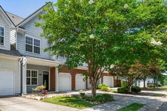Building Photo - 2415 Clock Face Ct