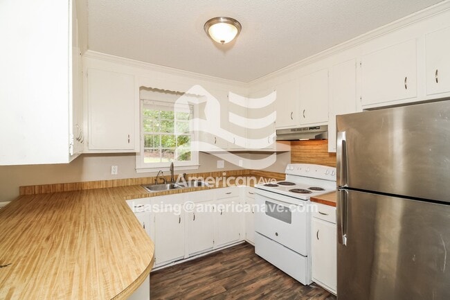 Building Photo - 1260 State Rd S-28-101