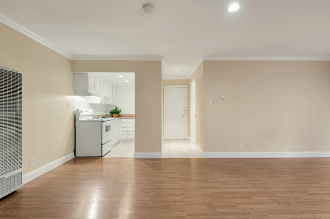 Interior Photo - Stanford Garden Apartments