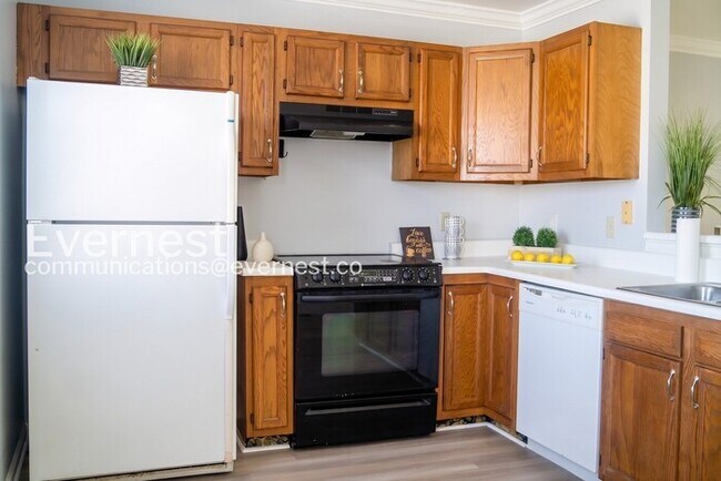 Foto del edificio - 4809 Brighton Ln