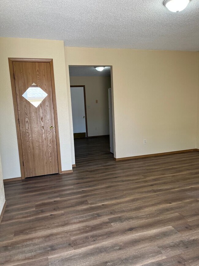 Foto del edificio - 1422 N La Fontaine Ave