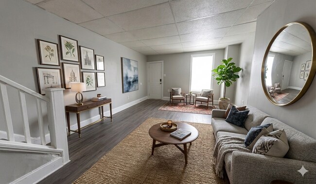 Foto del edificio - Renovated Three Bedroom w/ New Flooring throughout in Southwest