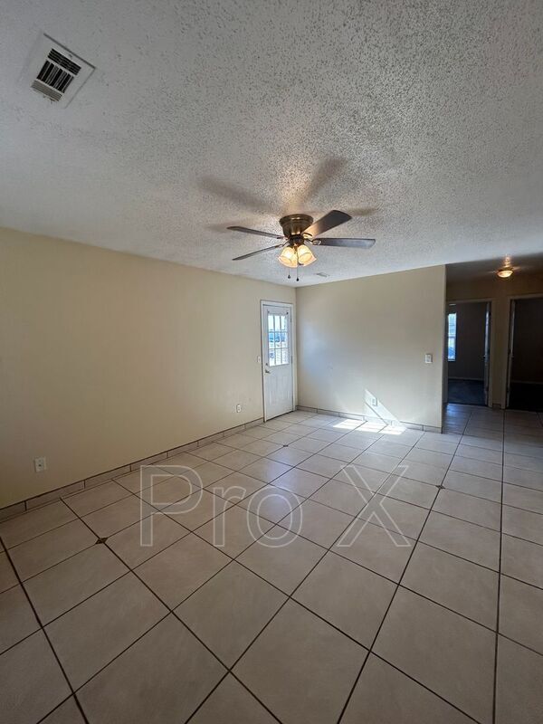 Foto del edificio - 3510 SW Landau Ct