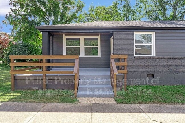 Building Photo - 1127 N 5th St