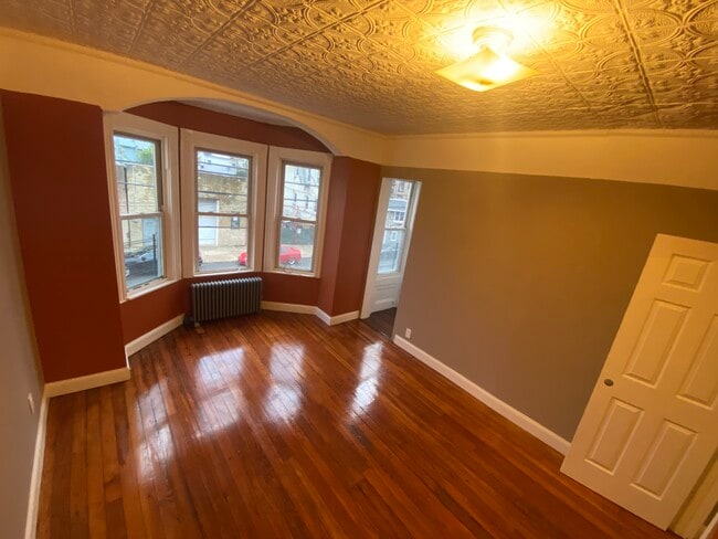 Photo - 112 Marshall St Apartment