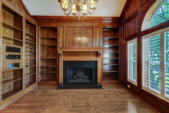 Foto del edificio - 13419 Amber Queen Ln