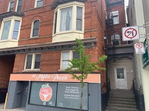 Building Photo - 133 John St S
