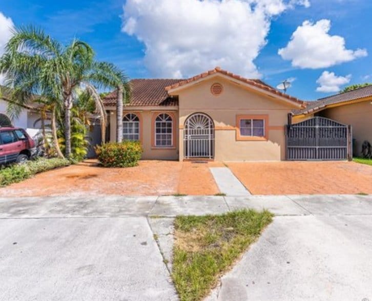 Photo - 14215 SW 50th St (Miami, FL)