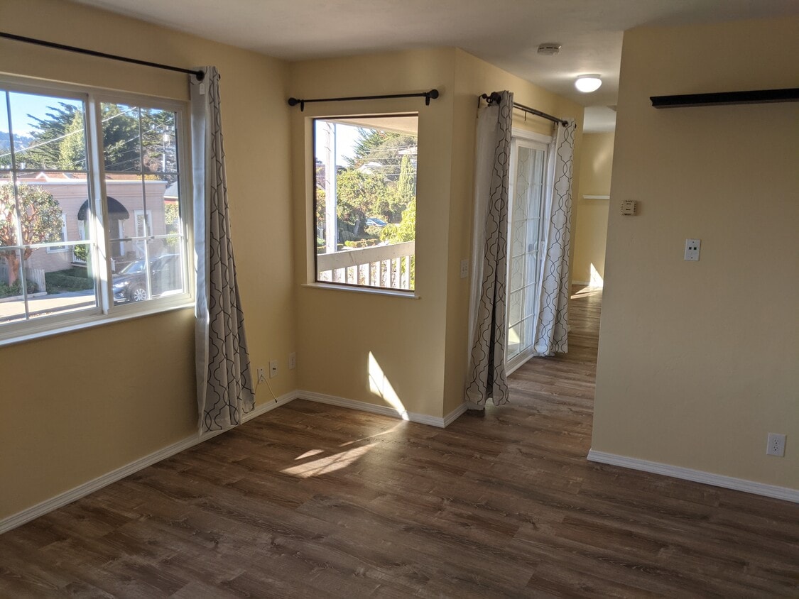 685 Park Ave Unit 3, Monterey, CA 93940 Apartments in Monterey, CA