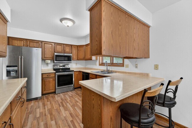 Foto del edificio - 11503 W Layton Ave